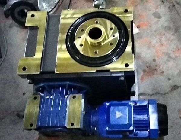 凸輪分割器減速機 中空軸蝸輪減速機的應(yīng)用